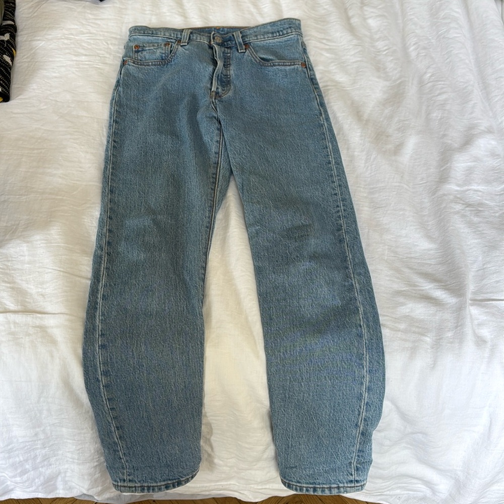 Levi's 501 Skinny Jeans - Classic Medium Wash